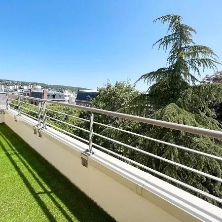 Le Sky - Penthouse D'exception Avec Vue Panoramique Et Terrasse En Plein Coeur D'orsay Paris-saclay *